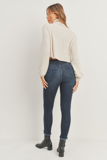 FRAYED HEM BUTTON UP SKINNY JEANS - Arundel Fashion