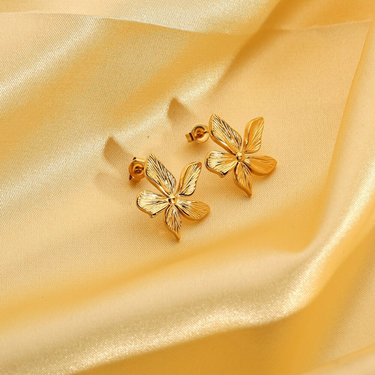 Flower Stud Earrings