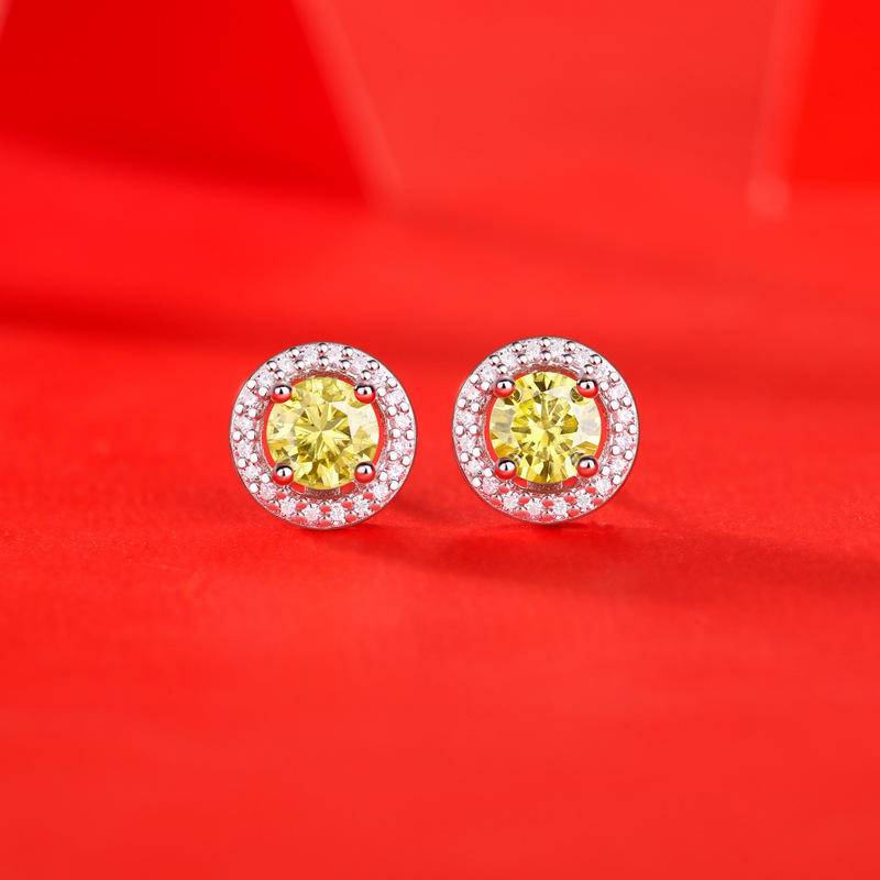 Sterling Silver Round-Shaped Moissanite Stud Earrings