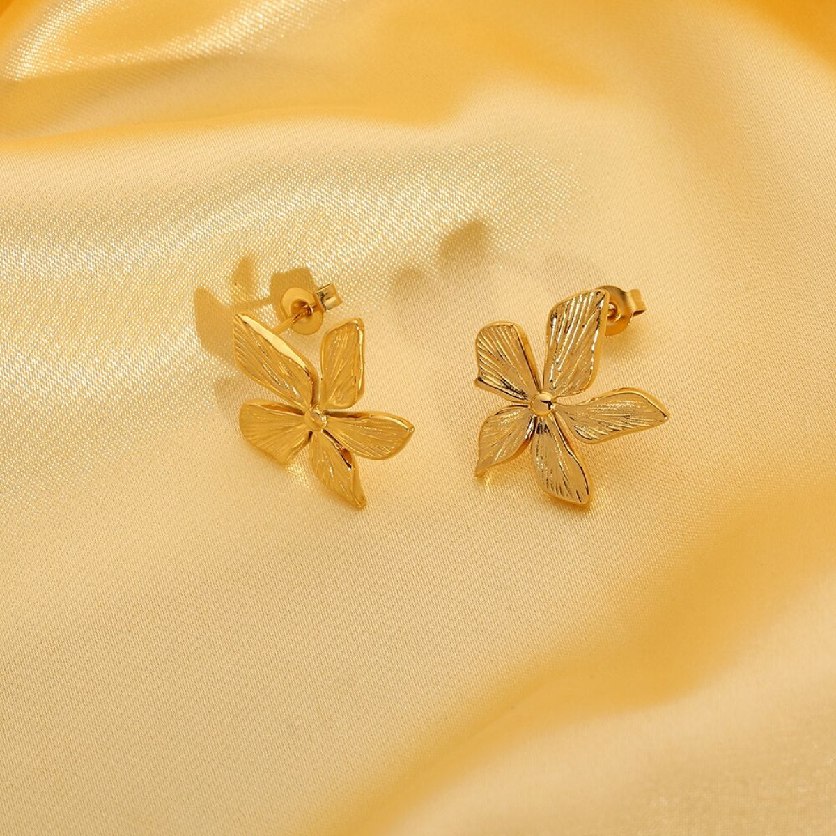 Flower Stud Earrings